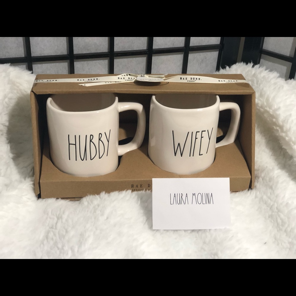 Rae Dunn Hubby/Wifey Mug Set